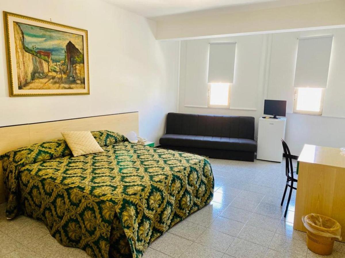 Franco Il Conte Hotel Bagheria Exterior photo