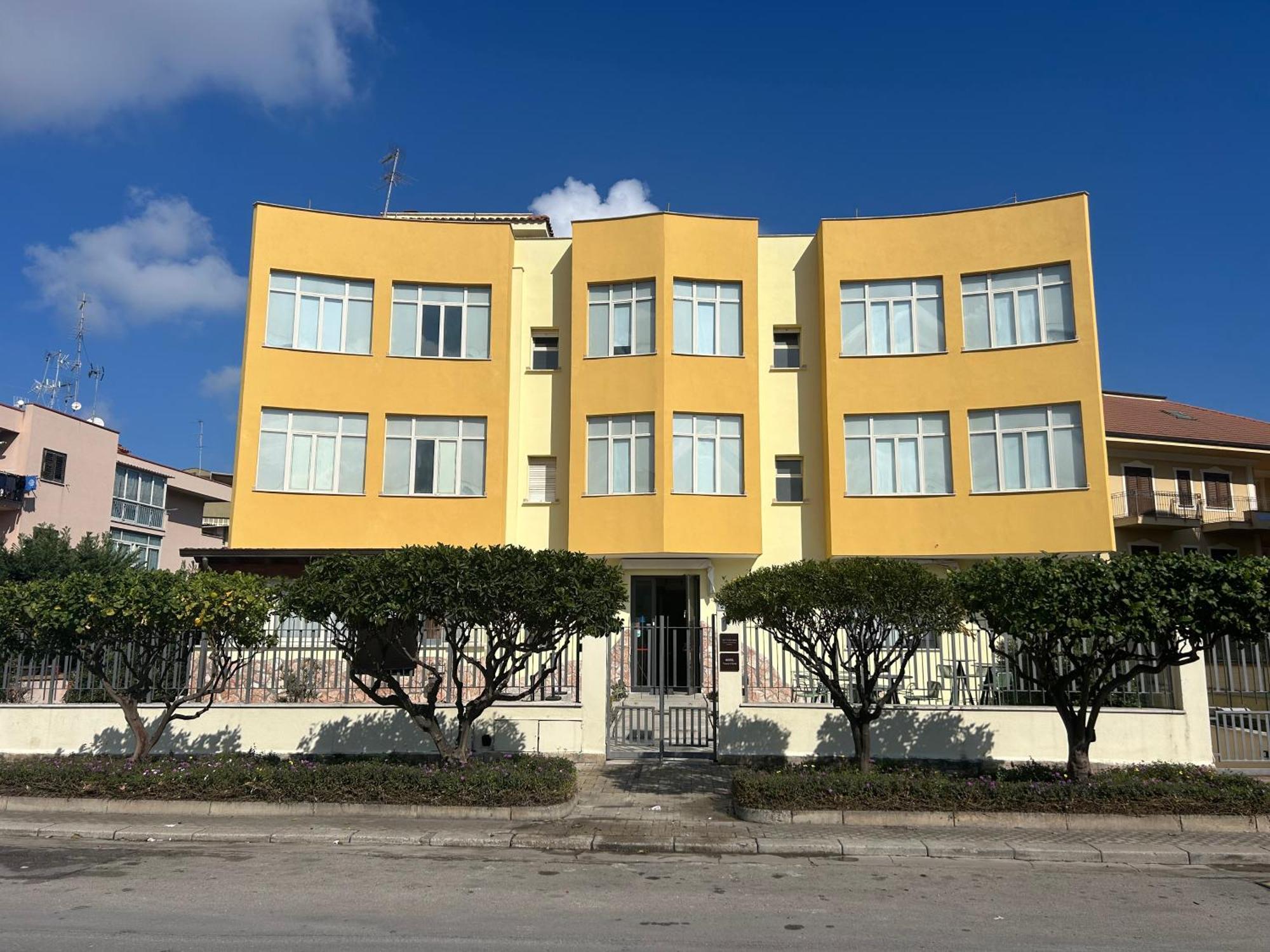 Franco Il Conte Hotel Bagheria Exterior photo